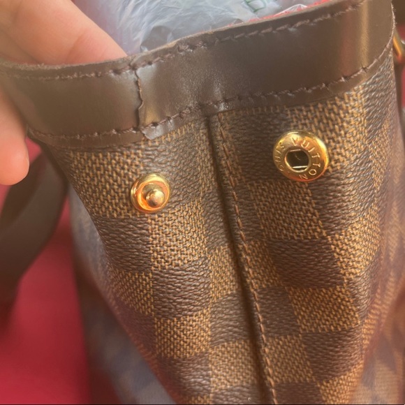 Authentic Louis Vuitton Hampstead PM in Damier - Picture 9 of 15